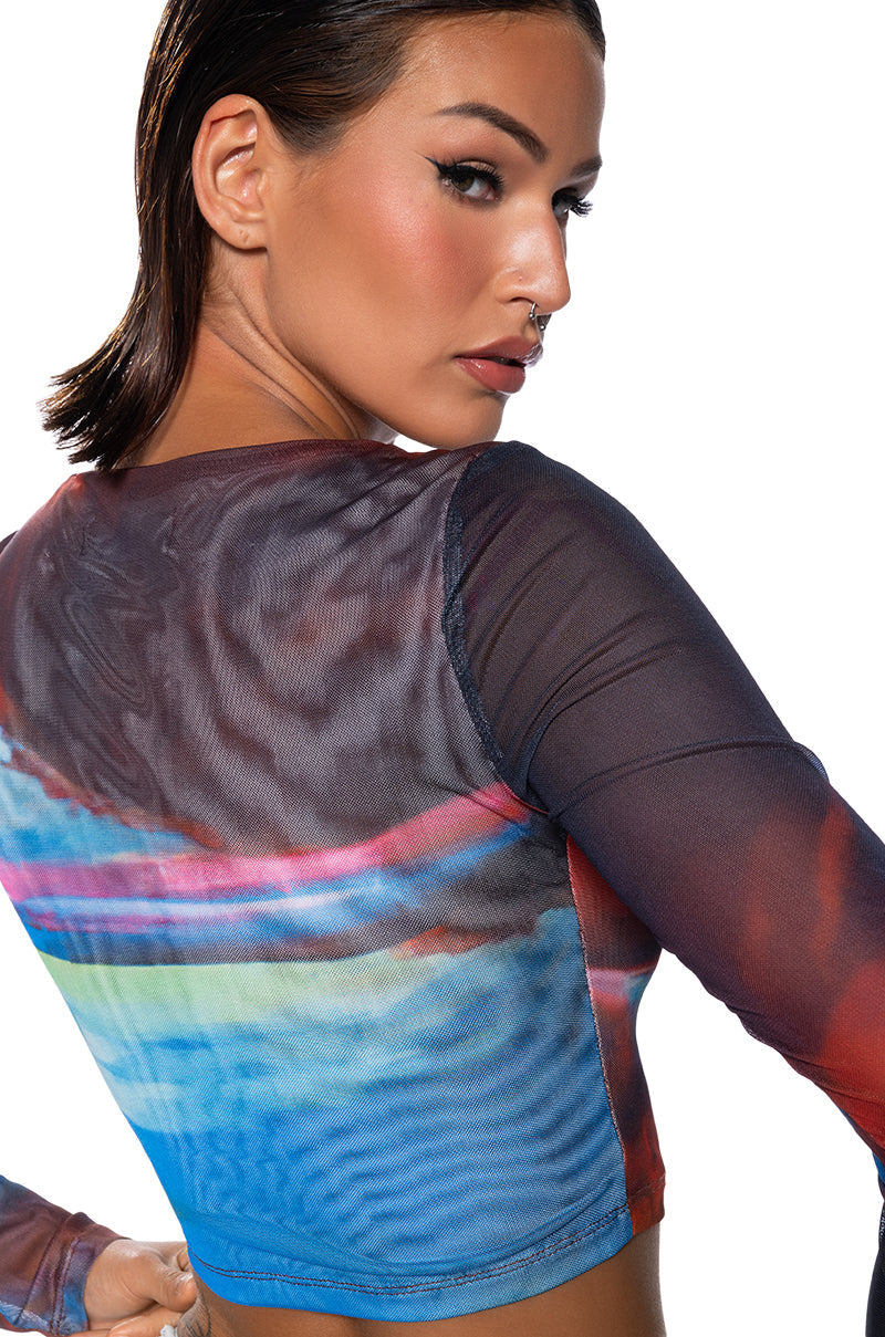 UNBREAKABLE LONG SLEEVE MESH TEE
