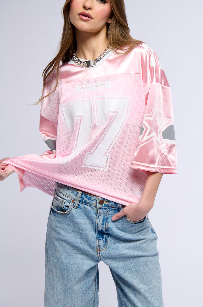 WINNER SQUAD VARSITY JERSEY IN PINK