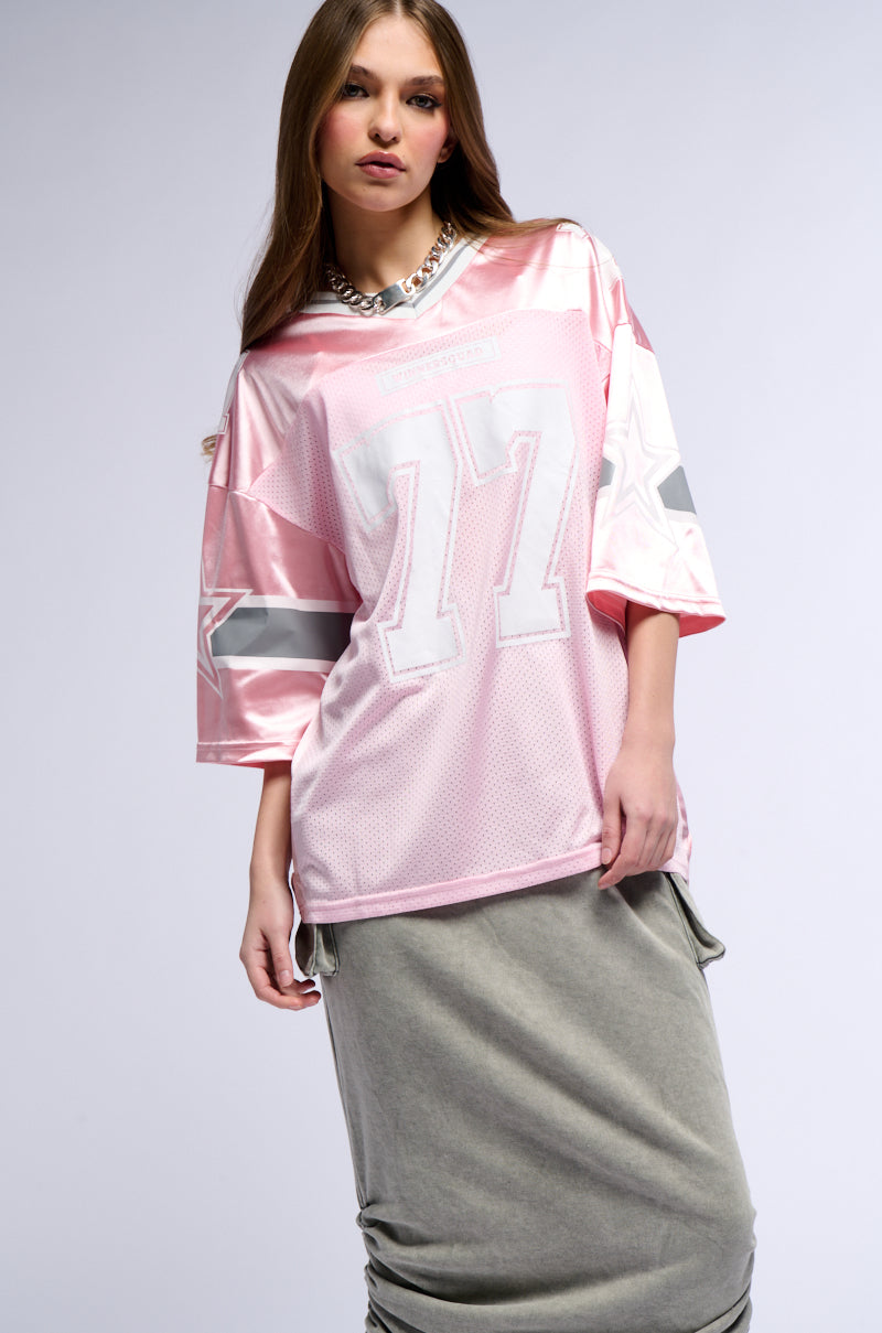 WINNER SQUAD VARSITY JERSEY IN PINK