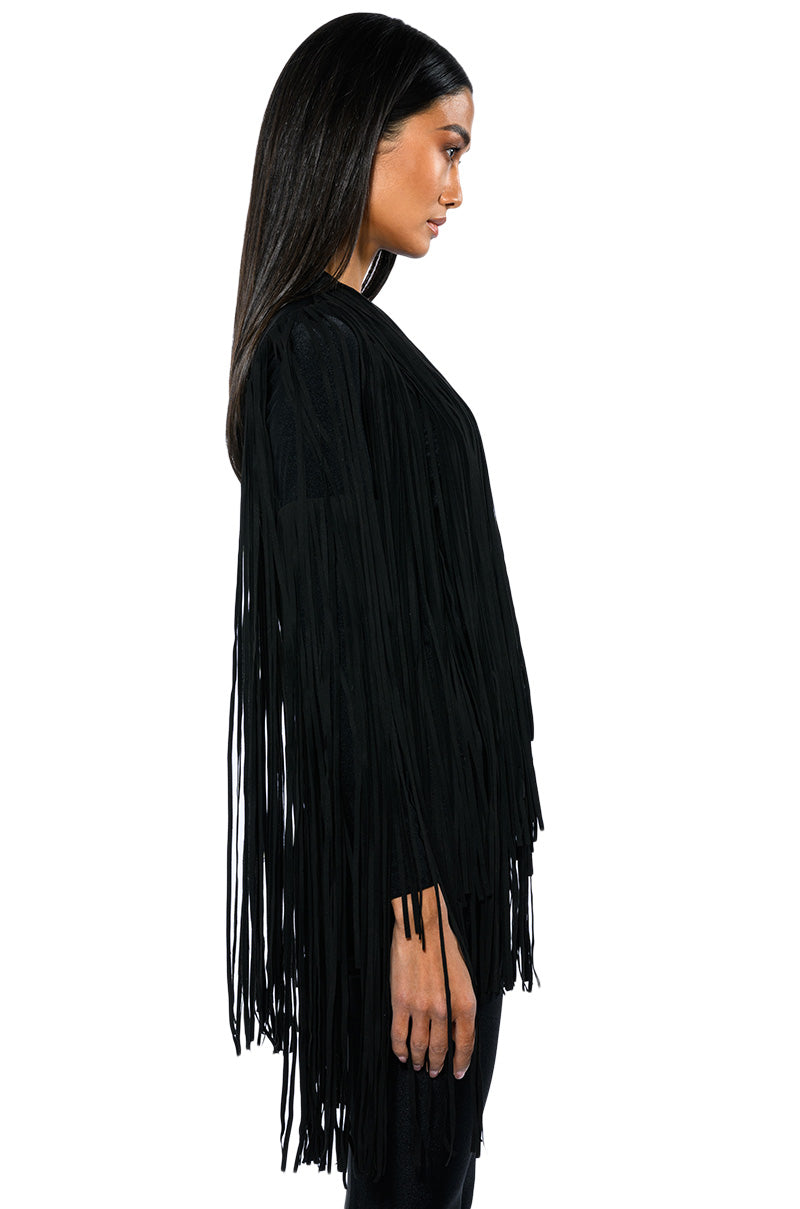 YOU ARE TROUBLE SLEEVELESS STATEMENT TOP